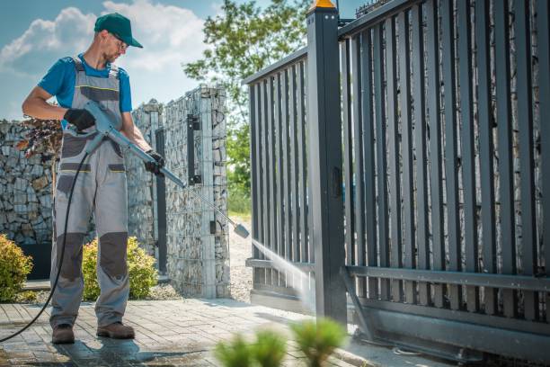 Best Fence Cleaning and Maintenance in Village Of Four Seasons, MO